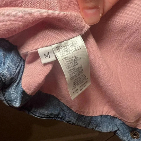 NWOT Cloth & Stone Chambray Denim Puffer Vest M - Picture 13 of 14